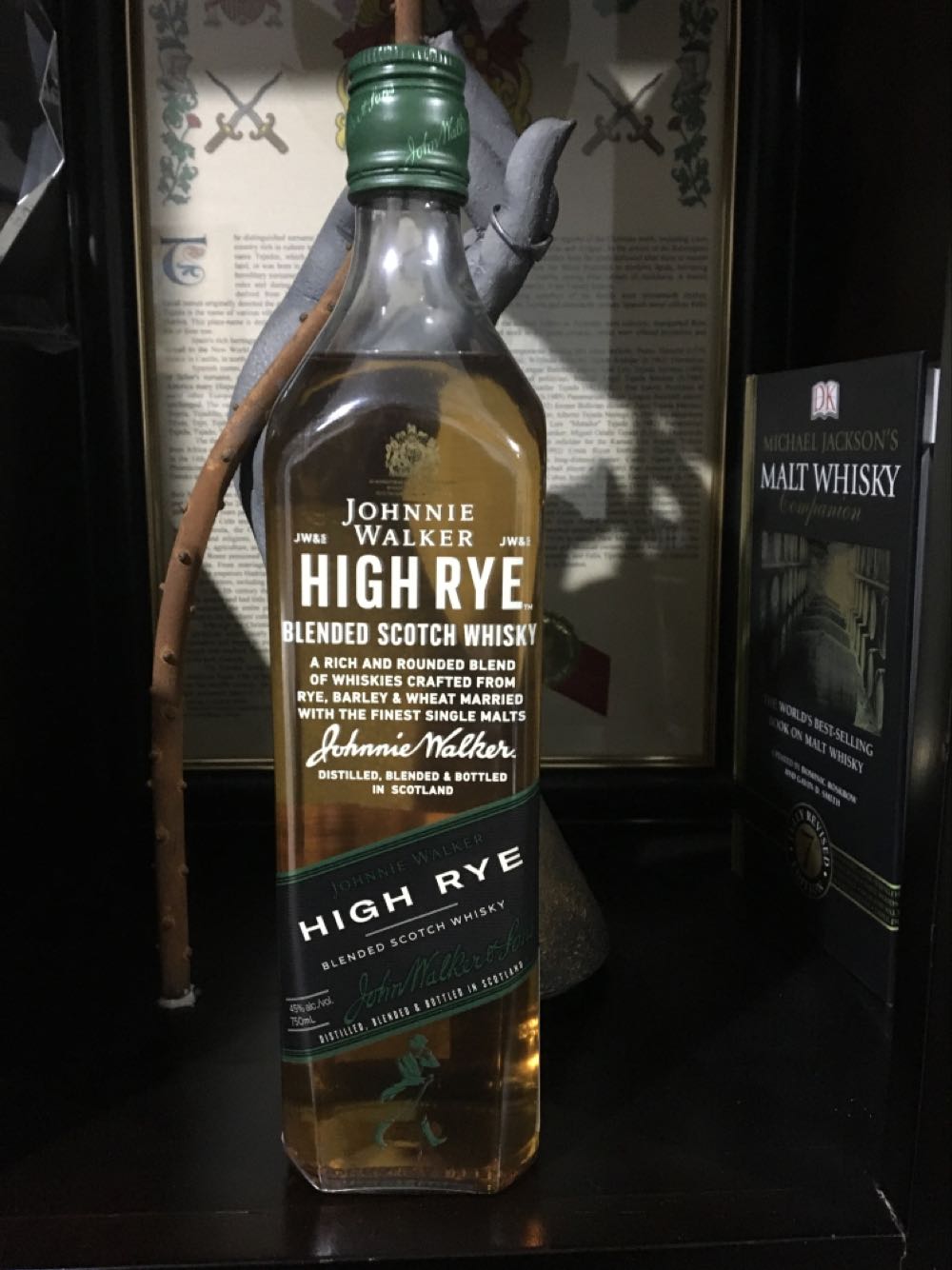 Johnnie Walker High Rye - Johnnie Walker & Sons (750 mL) alcohol collectible [Barcode 088076186286] - Main Image 2