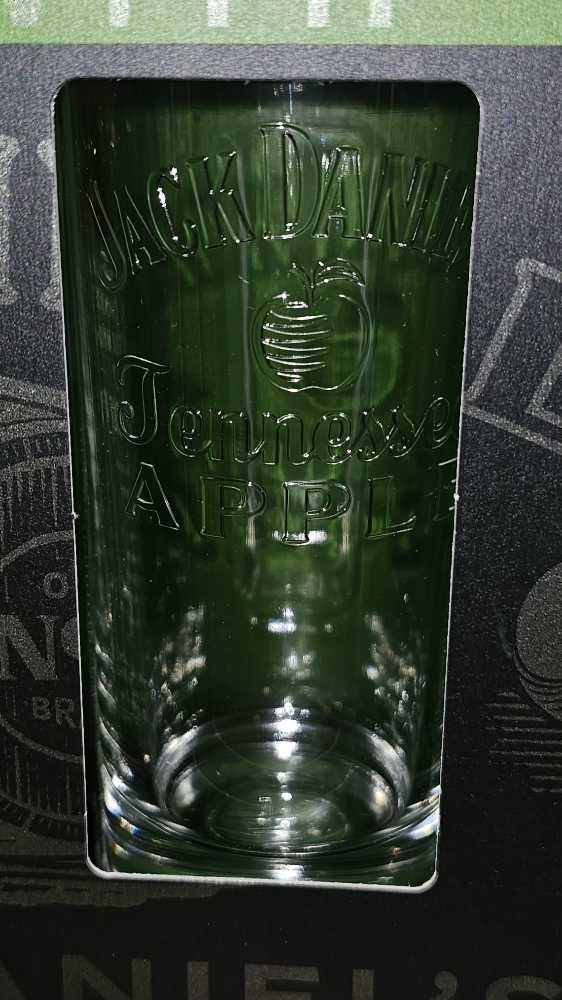 Apple Gift Set - Jack Daniel’s Distillery, Lynchburg, TN (750 mL) alcohol collectible [Barcode 082184205396] - Main Image 4
