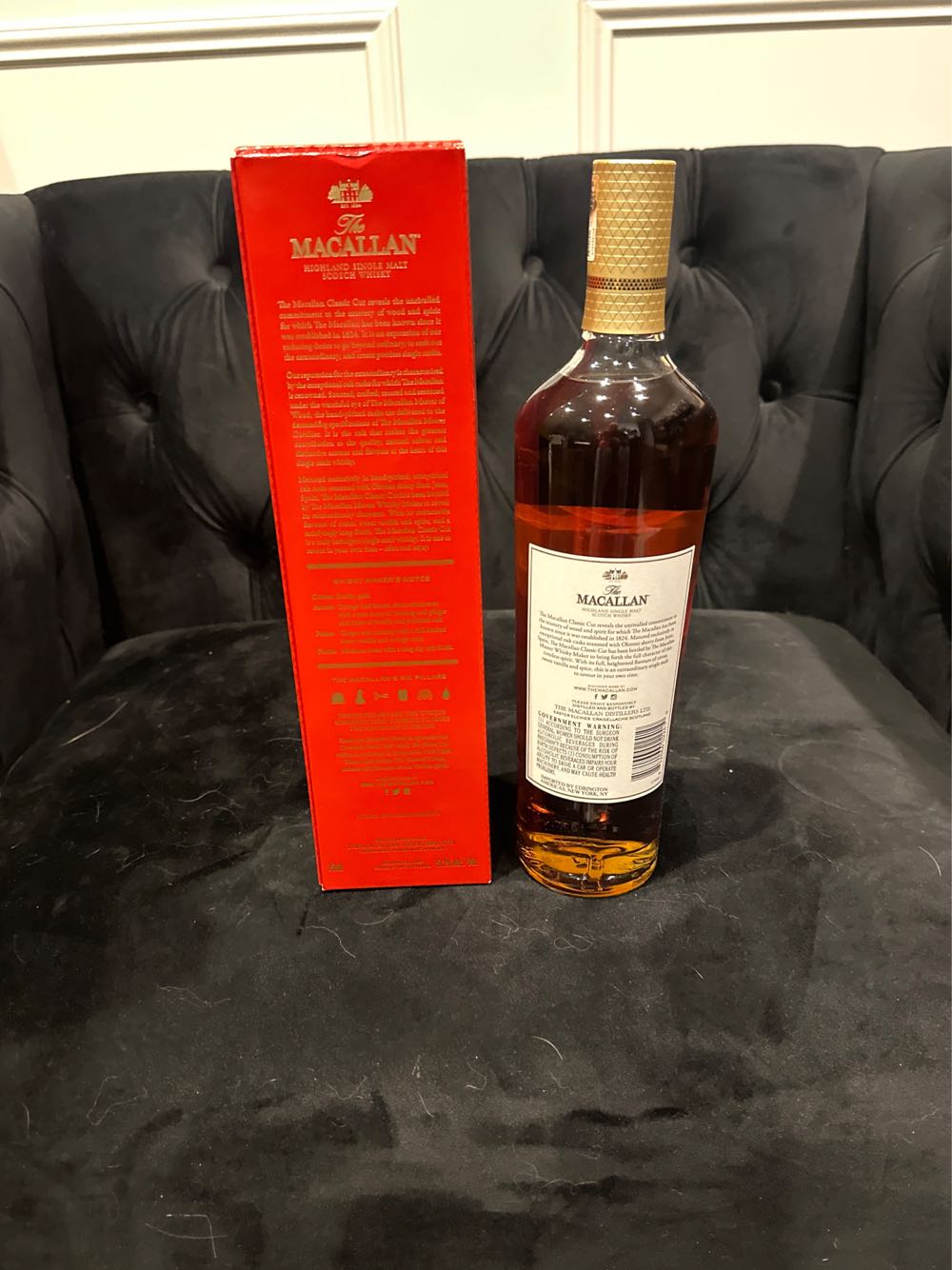 Macallan Classic Cut 2018 - Macallan (750 mL) alcohol collectible [Barcode 812066022410] - Main Image 2