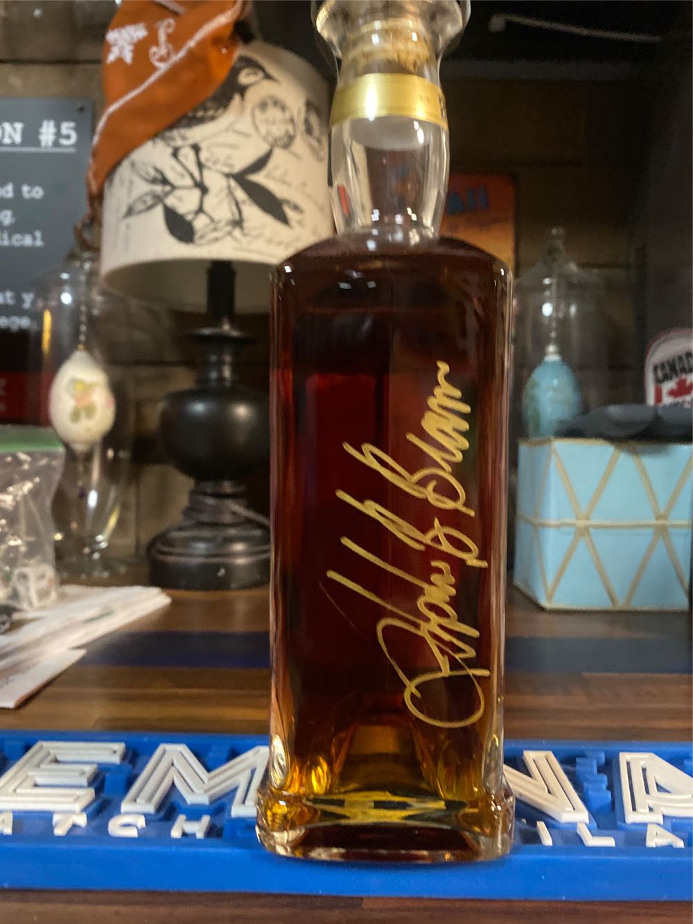 Yellowstone Limited Edition Bourbon 2021 - Limestone Branch Distillery (750 mL) alcohol collectible [Barcode 088352136271] - Main Image 3