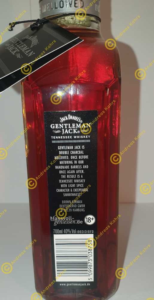 Gentleman Jack With Tag - Jack Daniels Distillery (700 mL) alcohol collectible [Barcode 5099873038758] - Main Image 2
