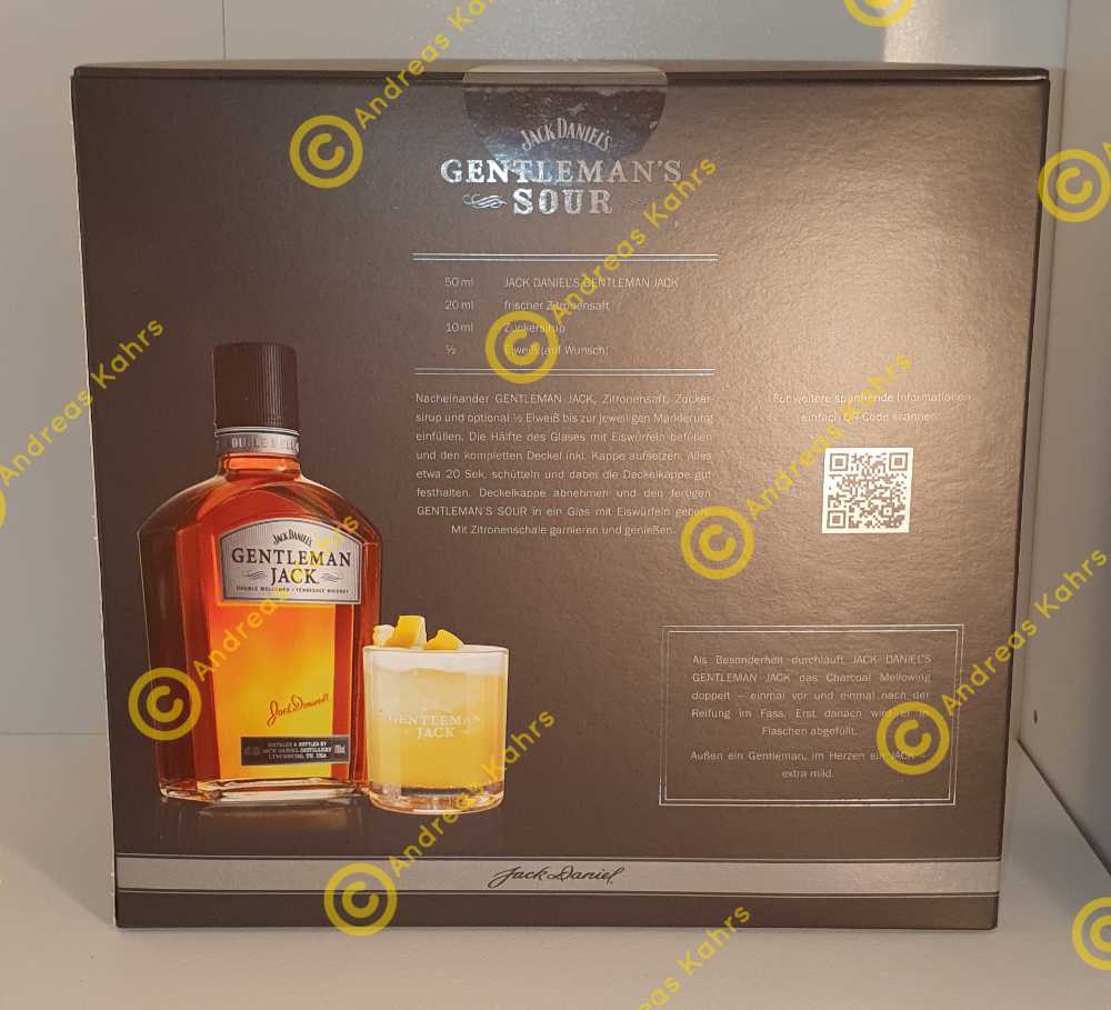 Gentleman Jack Shaker 5th  - Jack Daniels Distillery (700 mL) alcohol collectible [Barcode 5099873218068] - Main Image 2