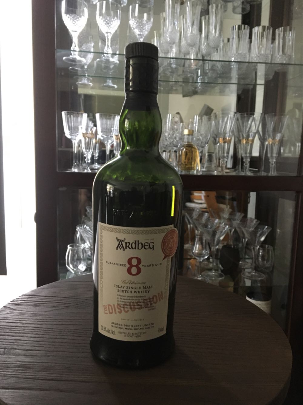 Ardbeg 8 For Discussion - Ardbeg Distillery (700 mL) alcohol collectible [Barcode 5010494971040] - Main Image 4