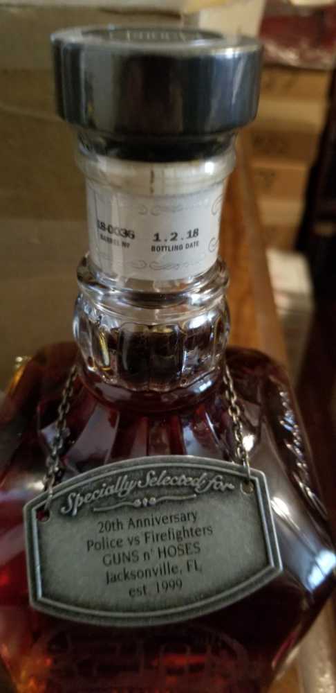 JD Single Barrel Select 20th Anniversary Guns n’ Hoses - Jack Daniel’s Distillery, Lynchburg, TN (750 mL) alcohol collectible [Barcode 082184087008] - Main Image 2