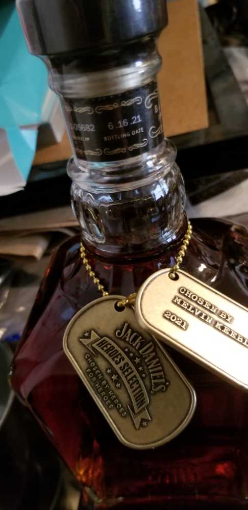 Heroes Select 2021 - Jack Daniel’s Distillery, Lynchburg, TN (750 mL) alcohol collectible [Barcode 082184002100] - Main Image 2