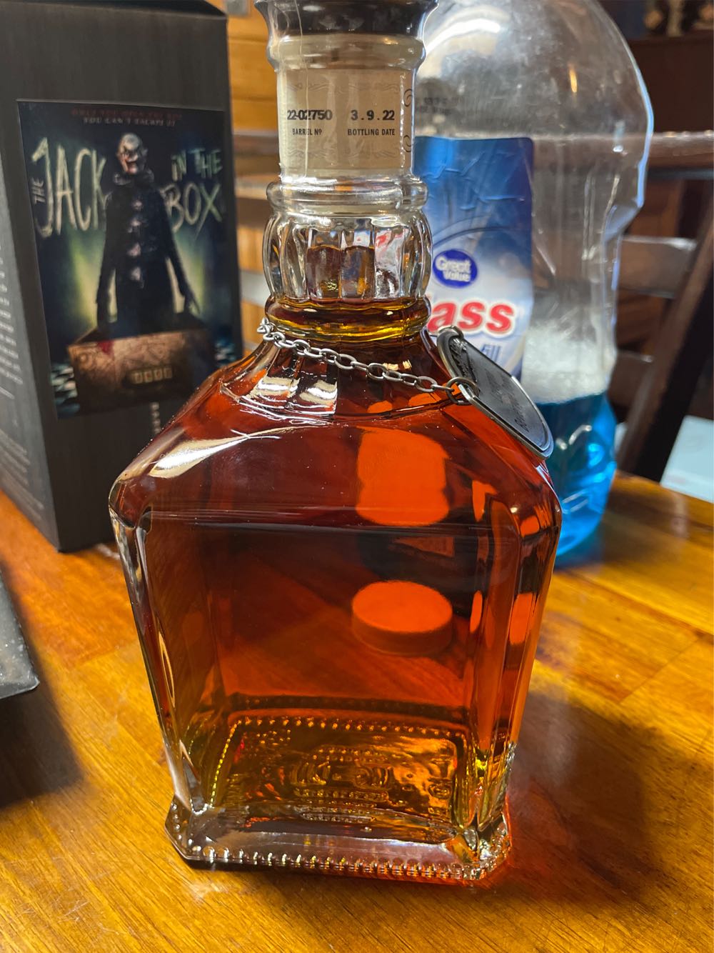 JD Single Barrel Select Milwaukee Bucks - Jack Daniel’s Distillery, Lynchburg, TN (750 mL) alcohol collectible [Barcode 082184004289] - Main Image 3