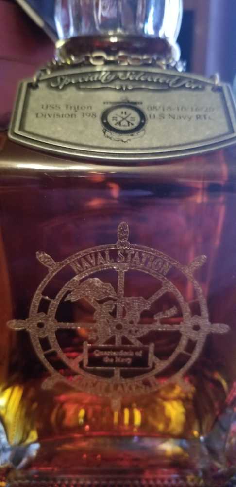 Single Barrel Select/Total Wine & More - Jack Daniel‘s Distillery (750 mL) alcohol collectible [Barcode 082184004289] - Main Image 3