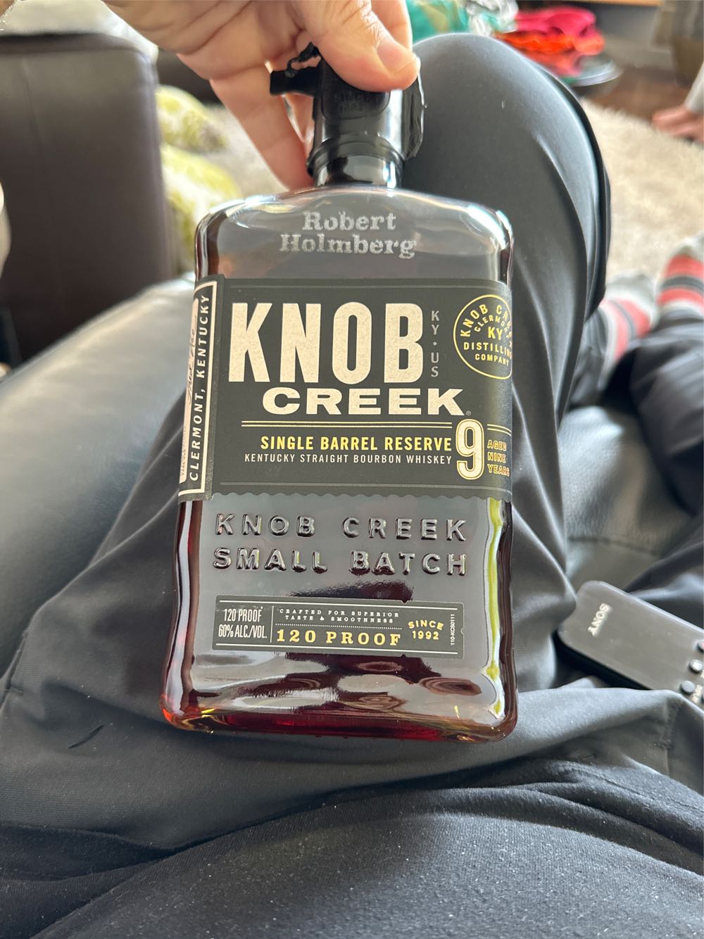 Knob Creek 9 Year, Single Barrel Reserve (Hand Bottled) - Knob Creek Distilling Company (750 mL) alcohol collectible [Barcode 080686016816] - Main Image 3