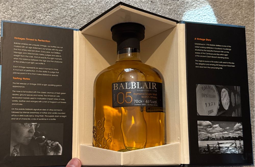 Balblair Vintage 2005 - The Balblair Distillery (700 mL) alcohol collectible [Barcode 5010509880596] - Main Image 2