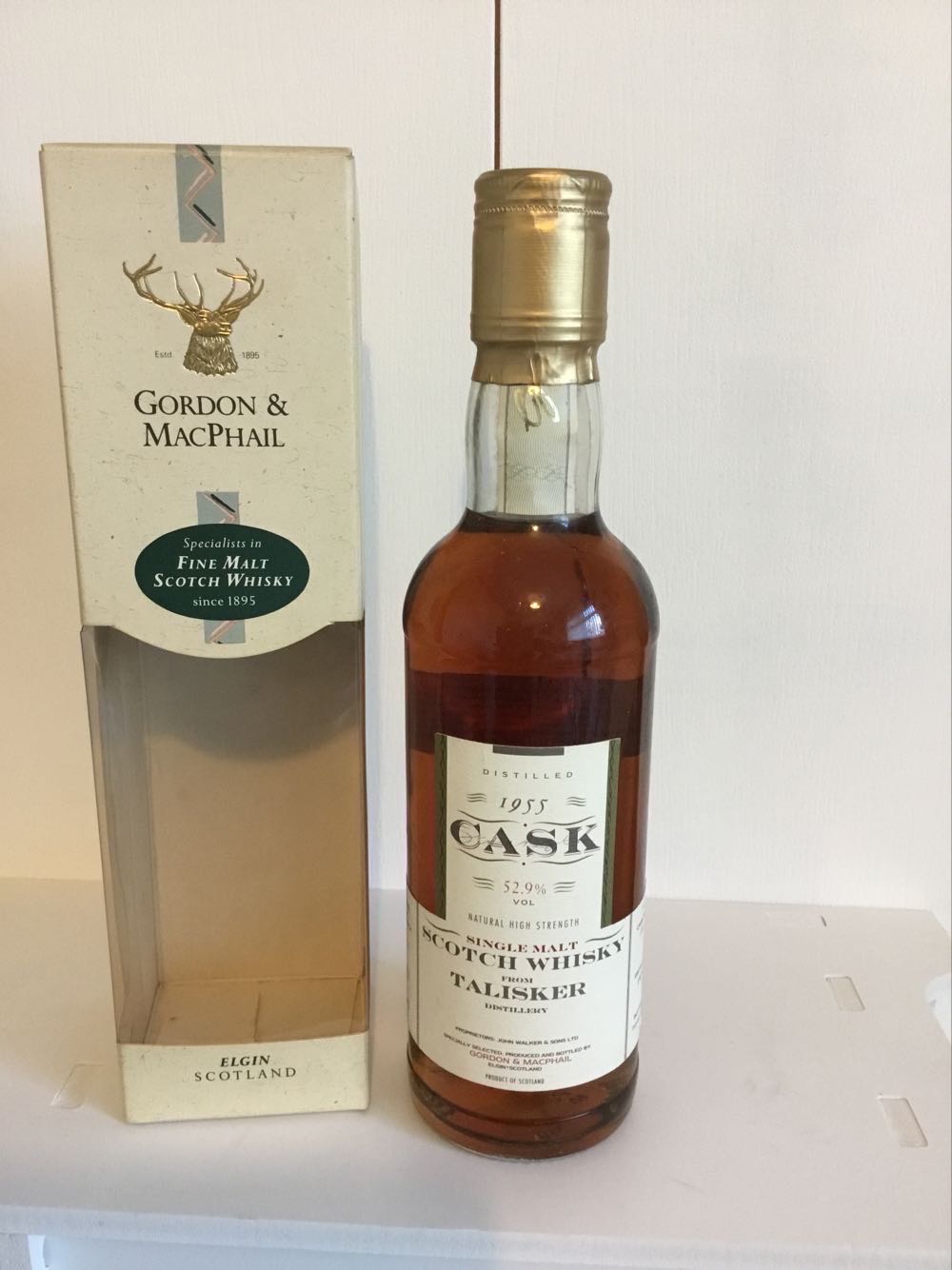 Springbank - Springbank (700 mL) alcohol collectible - Main Image 3