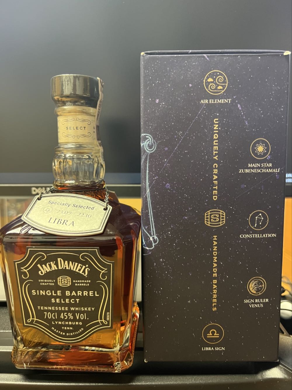 Zodiac Libra 2021 Poland - Jack Daniel Distillery (700 mL) alcohol collectible - Main Image 2