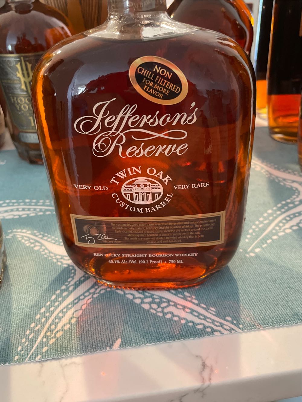Jefferson’s Reserve Twin Oak Barrel - Jeffersons Distillery (750 mL) alcohol collectible [Barcode 814794011278] - Main Image 2
