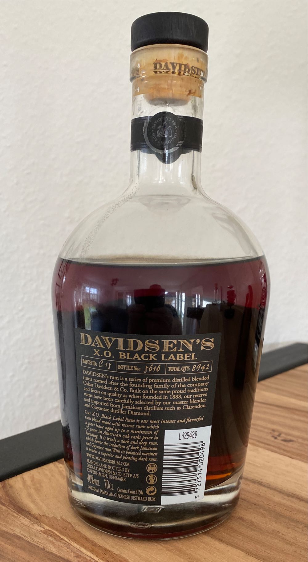 Davidsen XO Black LabLabel Rum 15  alcohol collectible [Barcode 5727514020496] - Main Image 2