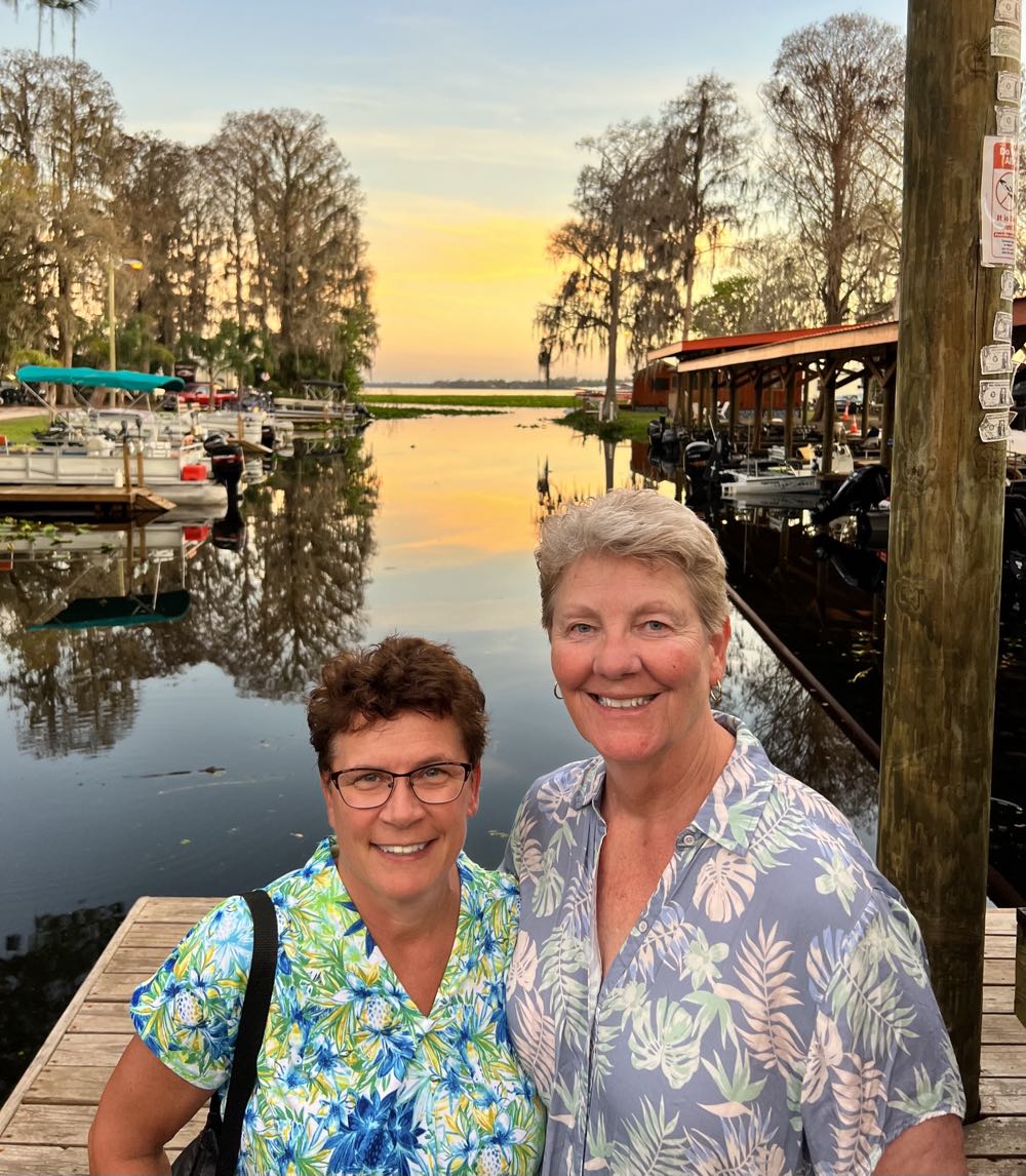 Breckenridge Avalanche Amber Ale - Breckenridge Brewery, Littleton alcohol collectible - Main Image 3