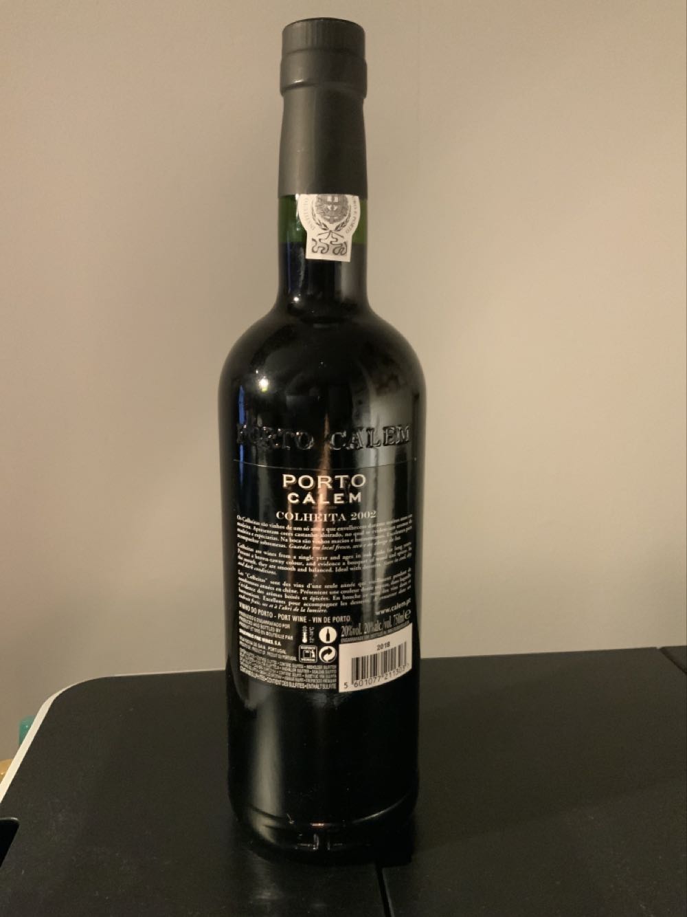 Calem Colheita Port Wine  alcohol collectible [Barcode 5601077211303] - Main Image 2