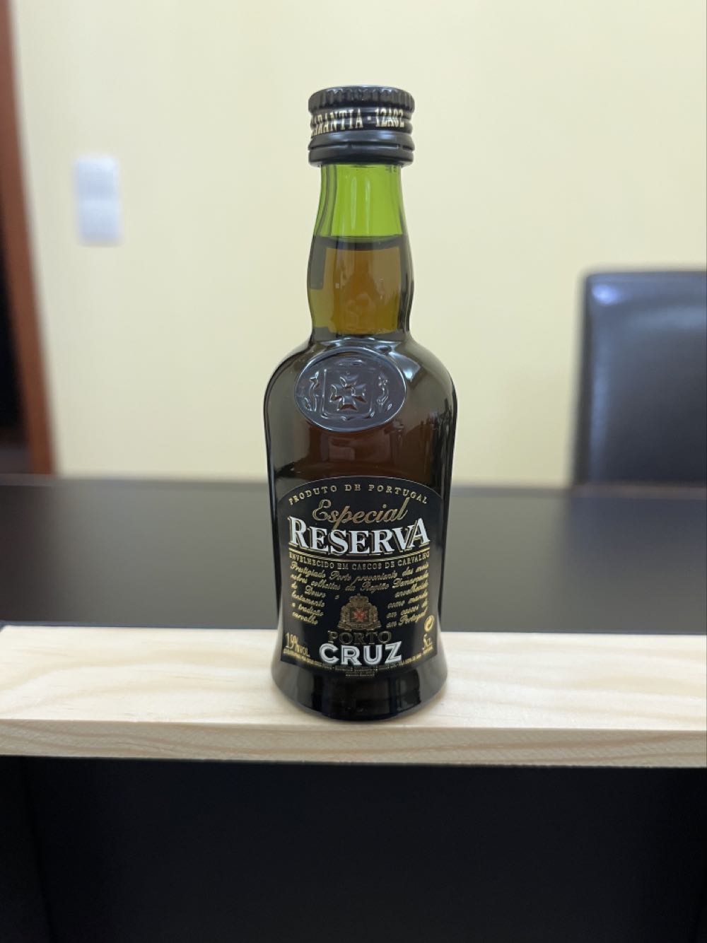 Johnnie Walker Gold Label 18 Year Scotch Whiskey