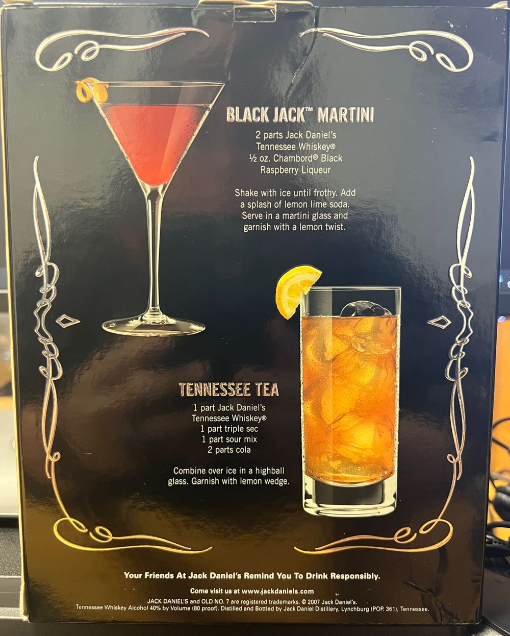 Set 3 Black Label - PlayCards And Dices - Jack Daniel Distillery (375 mL) alcohol collectible [Barcode 082184046166] - Main Image 2