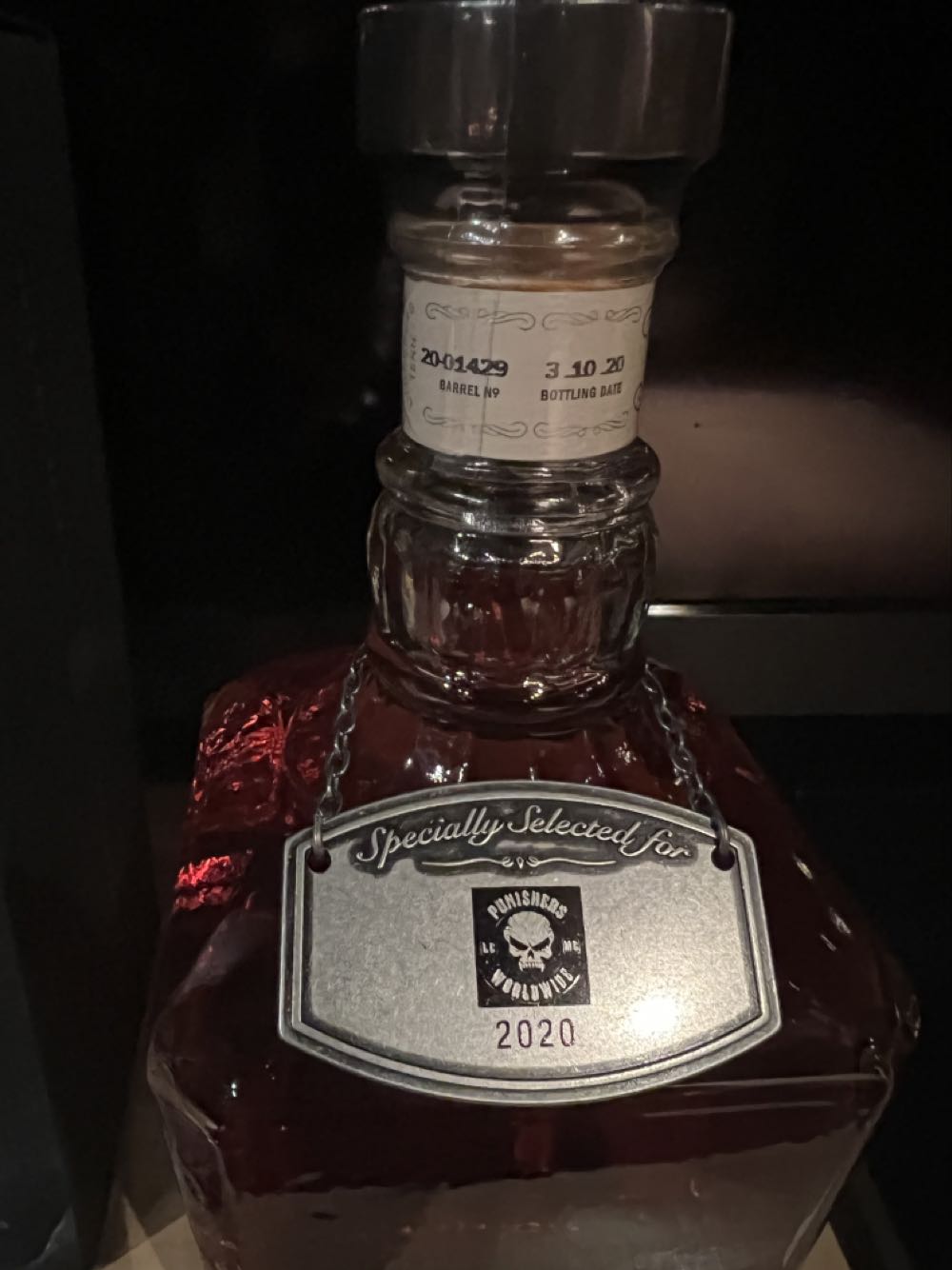 Punishers 2020  alcohol collectible [Barcode 082184087008] - Main Image 4