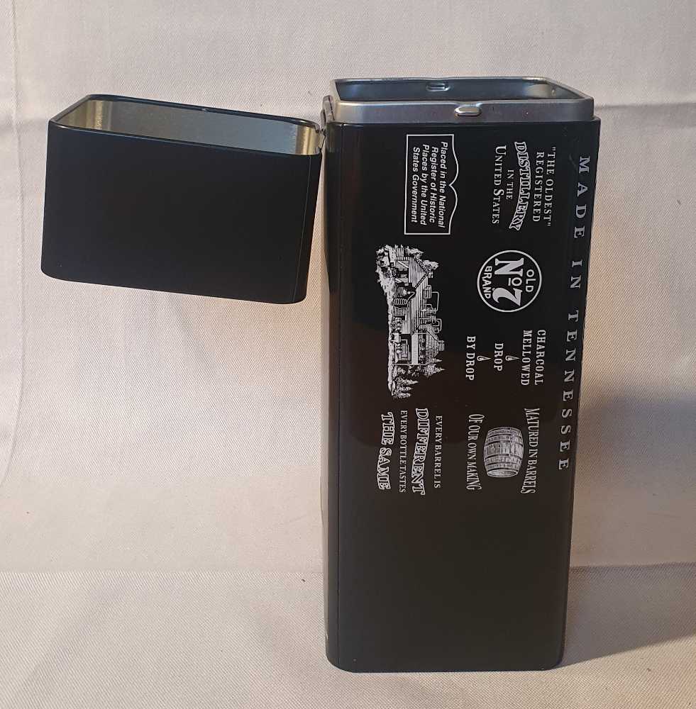 Jahresdose Leer - Jack Daniels Distillery alcohol collectible [Barcode 5099873045947] - Main Image 3