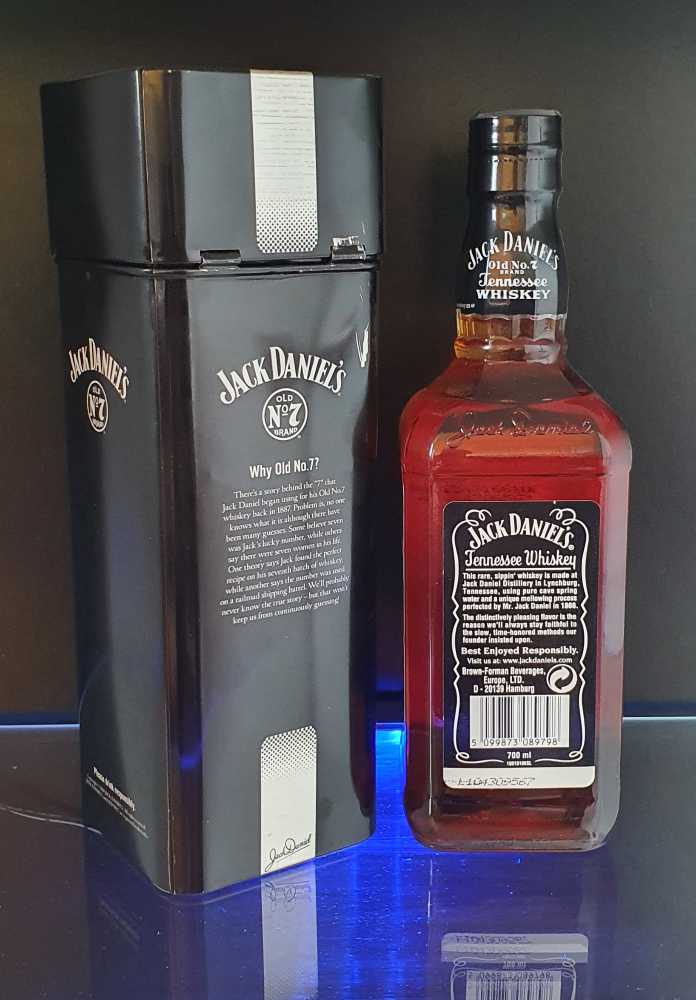 Jahresdose Leer - Jack Daniels Distillery (700 mL) alcohol collectible [Barcode 3099873345865] - Main Image 4