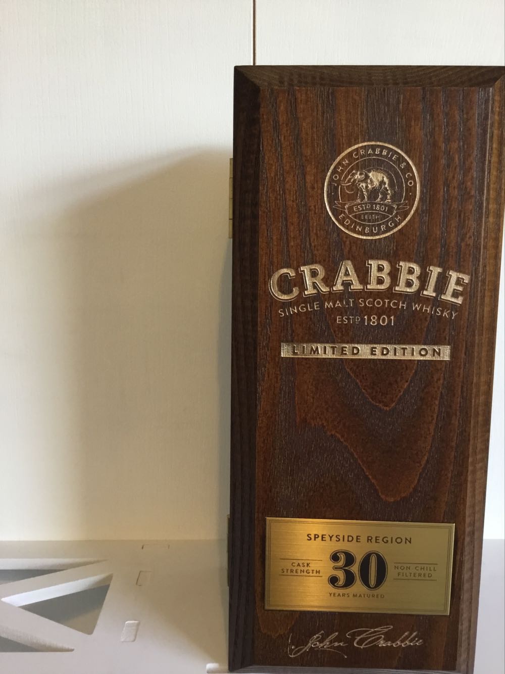 Macallan 30yo John Crabbie 53.5% - Macallan Distillery alcohol collectible - Main Image 2