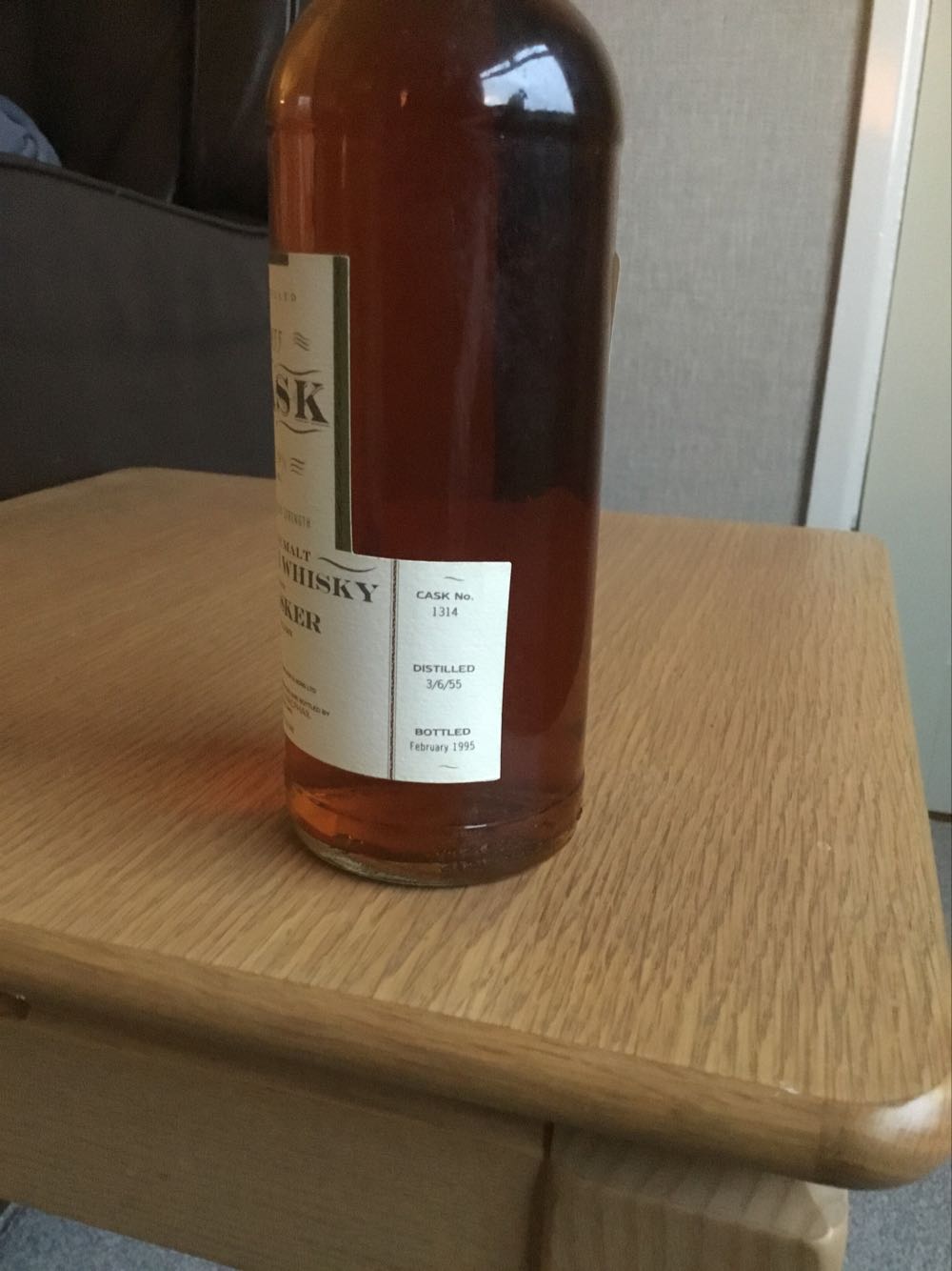 Talisker 1955 Cask Strenght 52.9% G&M 35cl - The Talisker Distillery alcohol collectible - Main Image 3