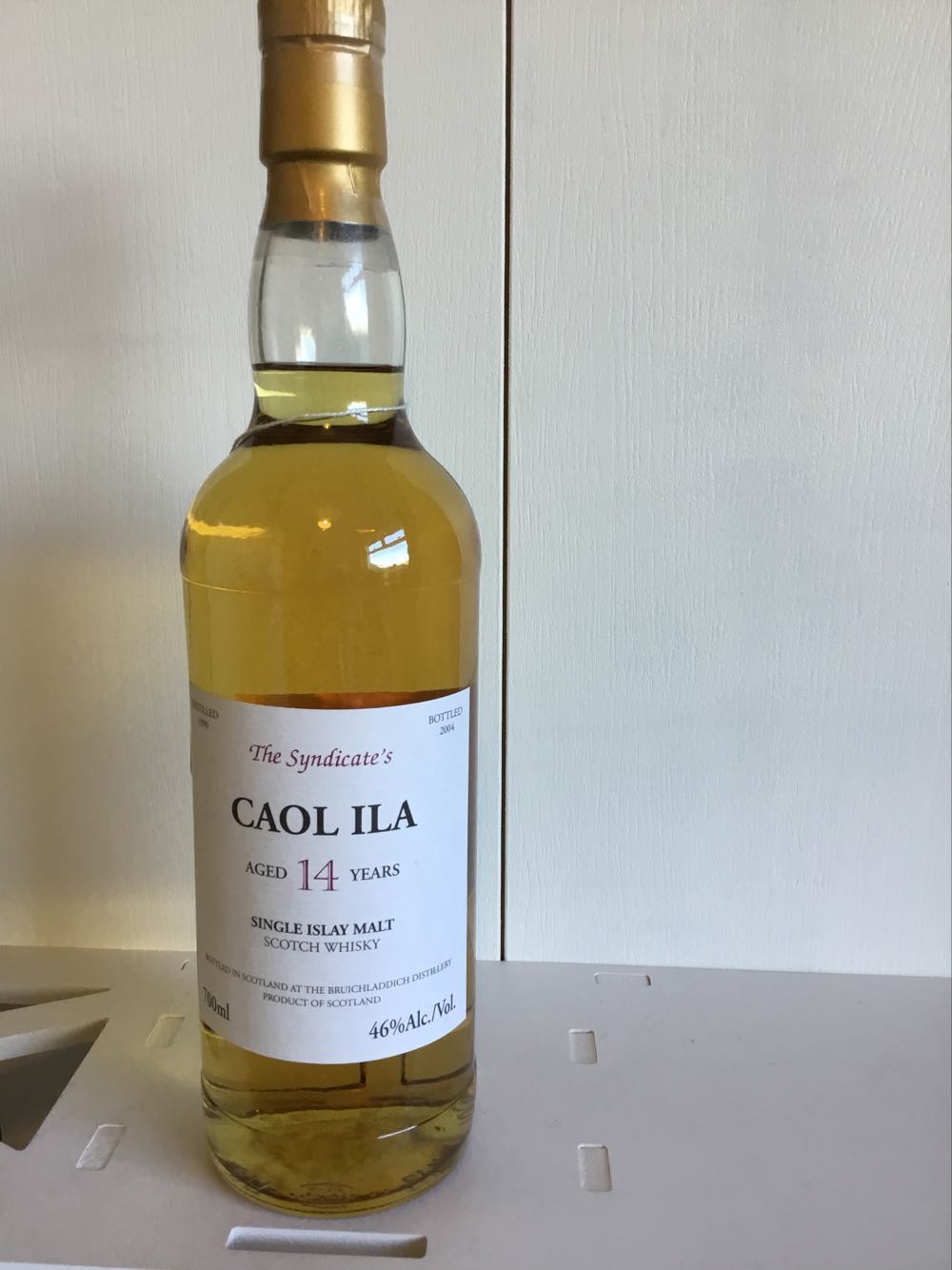  Caol Ila 14yo The Syndicates 46% 2004 - Caol Ila Distillery alcohol collectible - Main Image 1