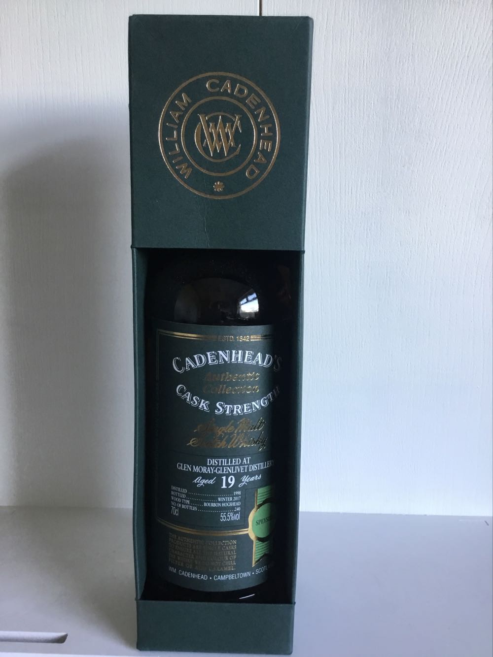 Glen Moray-Glenlivet 29yo 55.5% Cadenheads 2017 - The Glen Moray Distillery alcohol collectible - Main Image 1