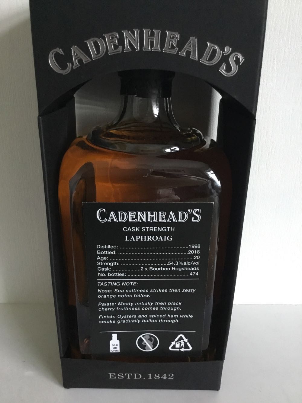 Laphoaig 20yo 54.3% Small Batch Cadenheads 2018 - Laphoaig Distillery alcohol collectible - Main Image 2