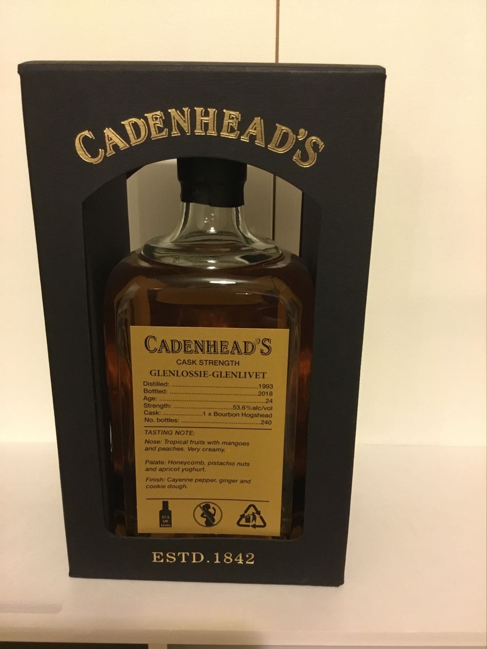 Glenlossie-Glenlivet 24yo 53.6% 2018 Gold Label Cadenheads - Glenlossie-Glenlivet alcohol collectible - Main Image 2