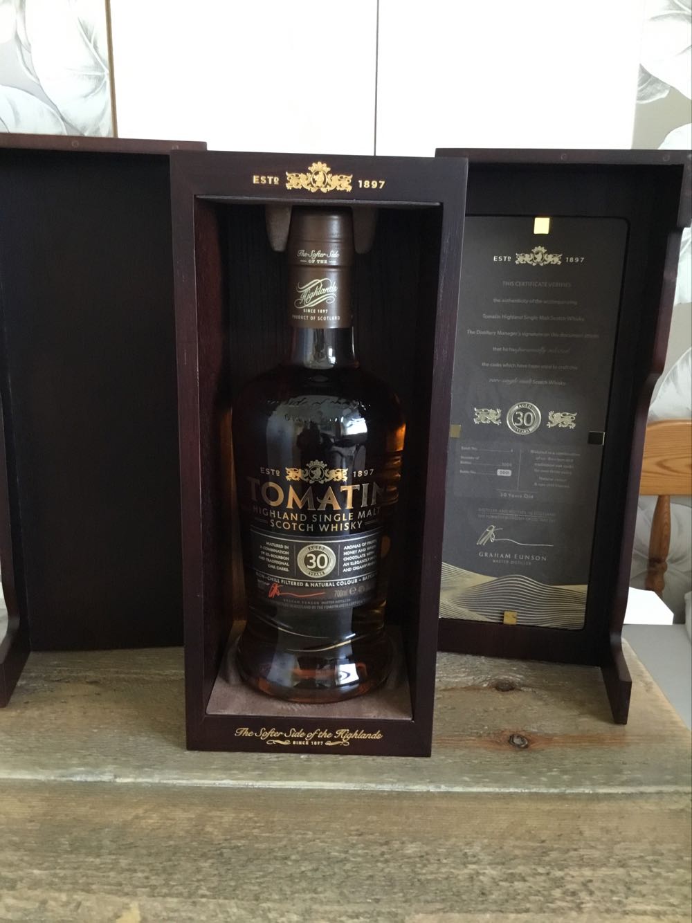 Tomatin 30yo Bottle Number 1 Batch 4 46% - The Tomatin Distillery Company Ltd alcohol collectible - Main Image 2