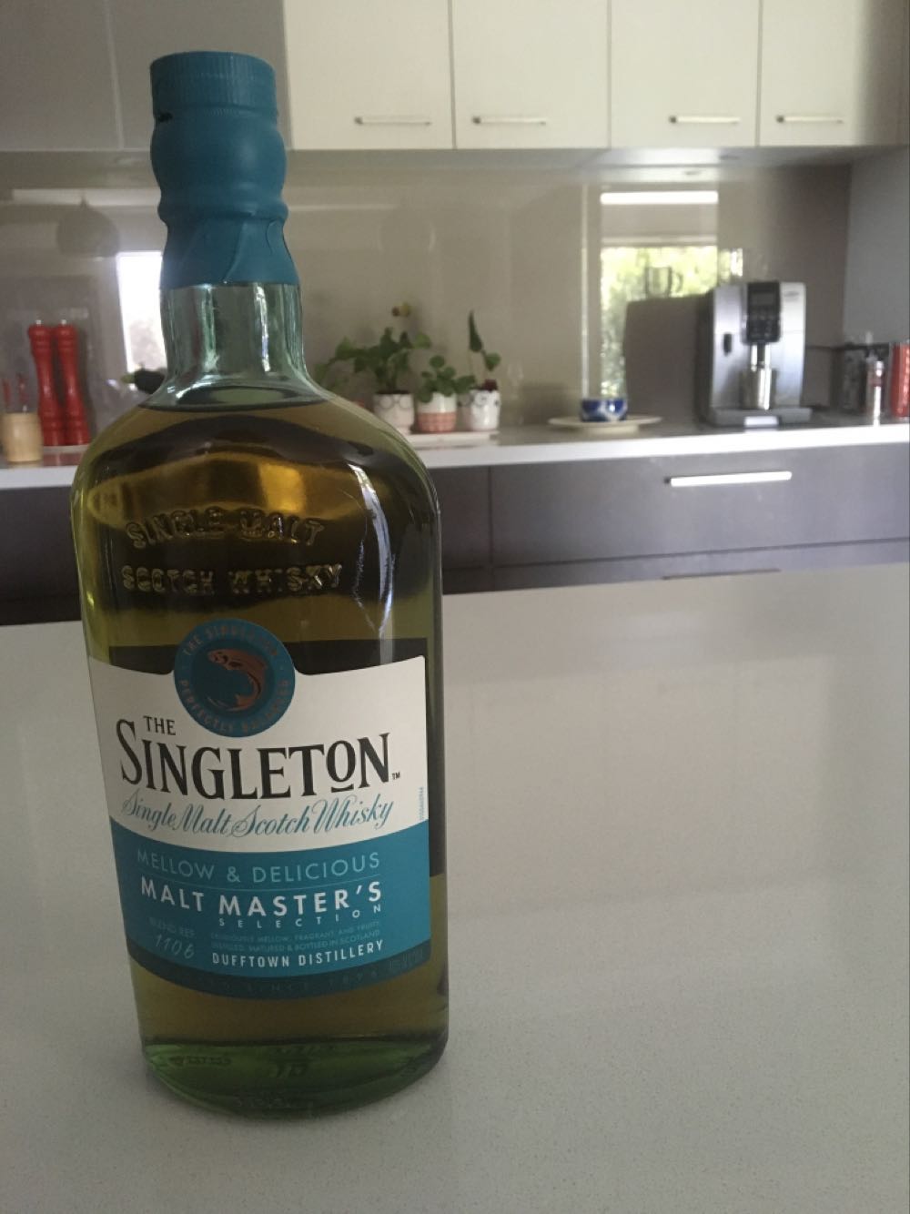 Singleton Malt Masters Selection - Dufftown (700 mL) alcohol collectible [Barcode 5000281051413] - Main Image 4