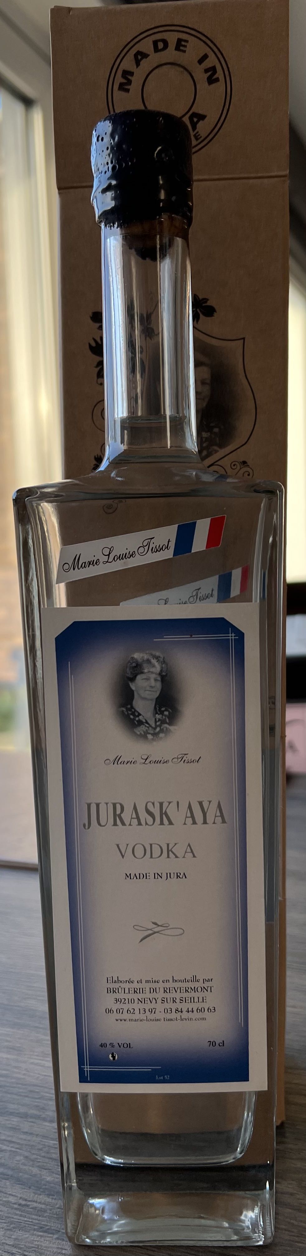 Jurask’aya Vodka - Brûlerie Du Revemont (700 mL) alcohol collectible - Main Image 2