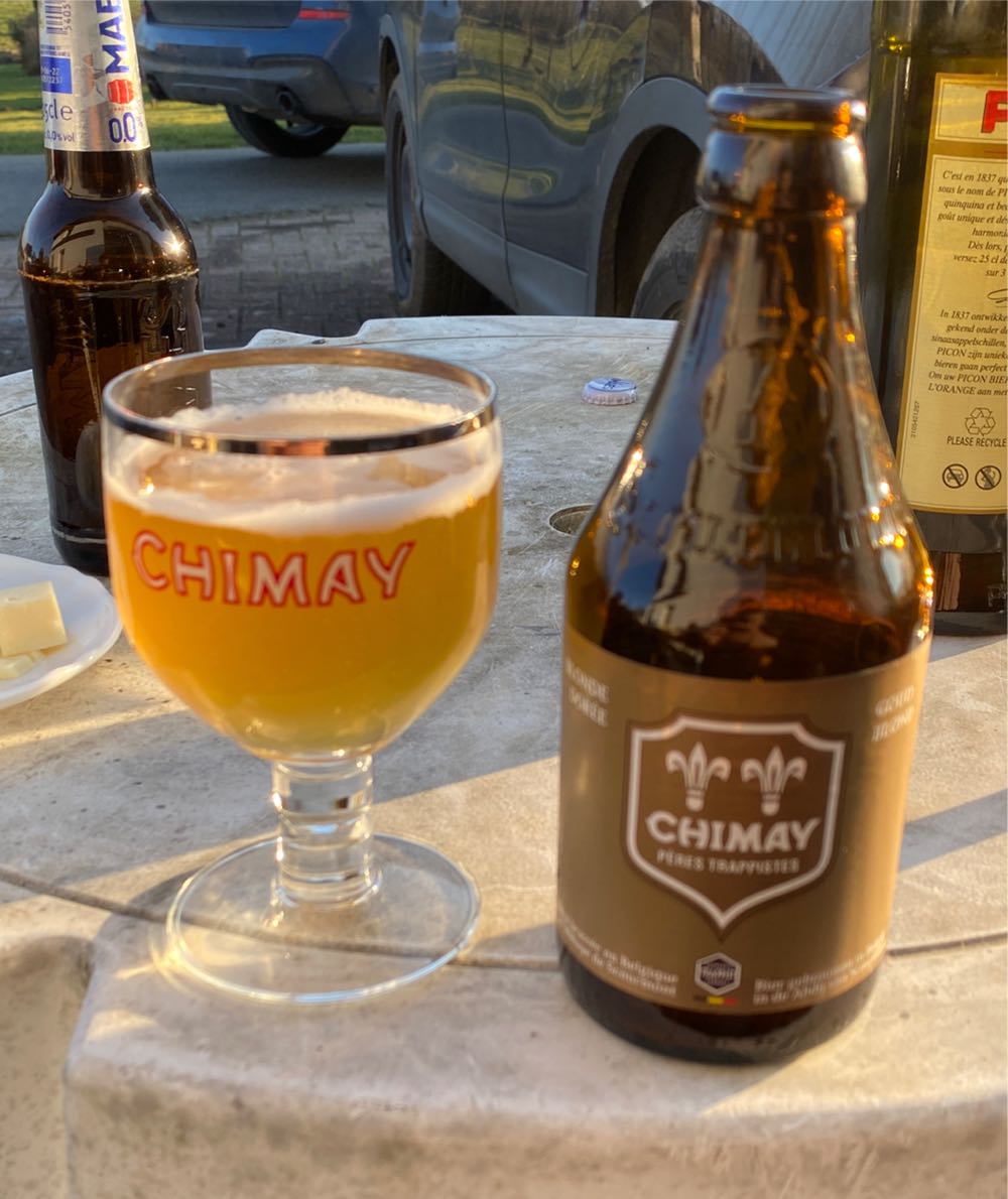Chimay Doré  (330 mL) alcohol collectible - Main Image 1