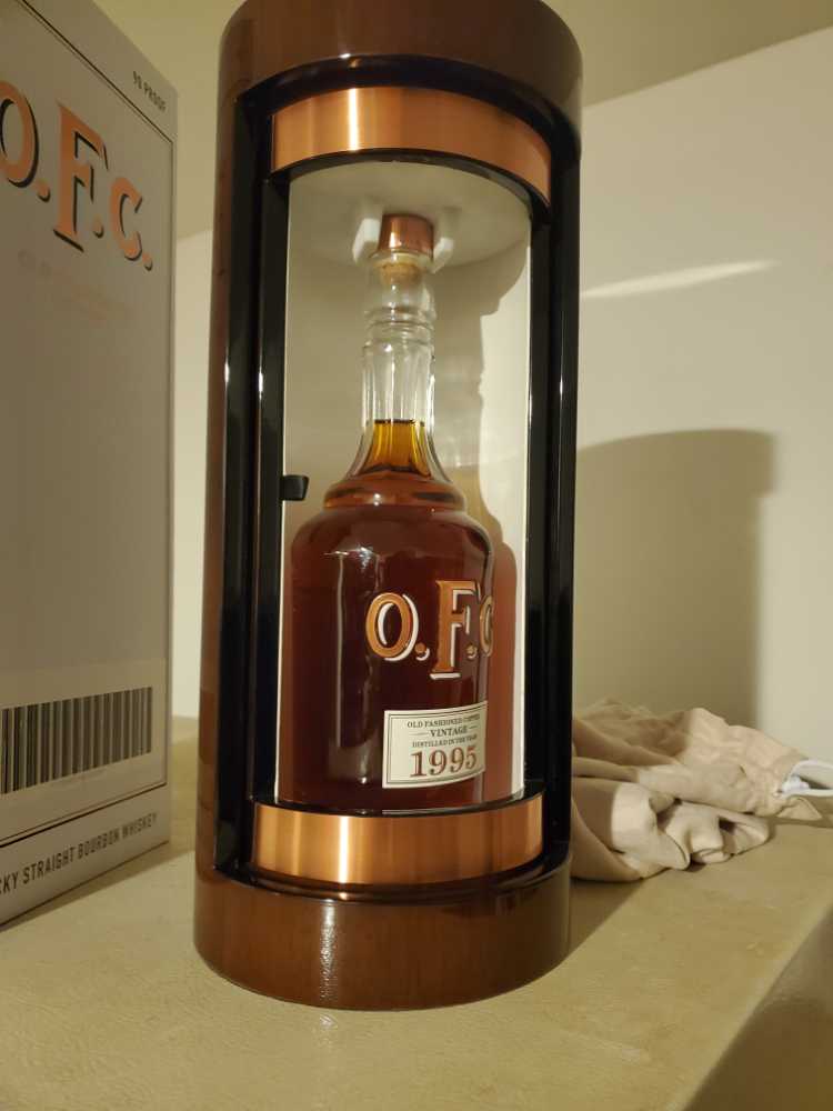 O.F.C. - Buffalo Trace (750 mL) alcohol collectible [Barcode 088004044282] - Main Image 2