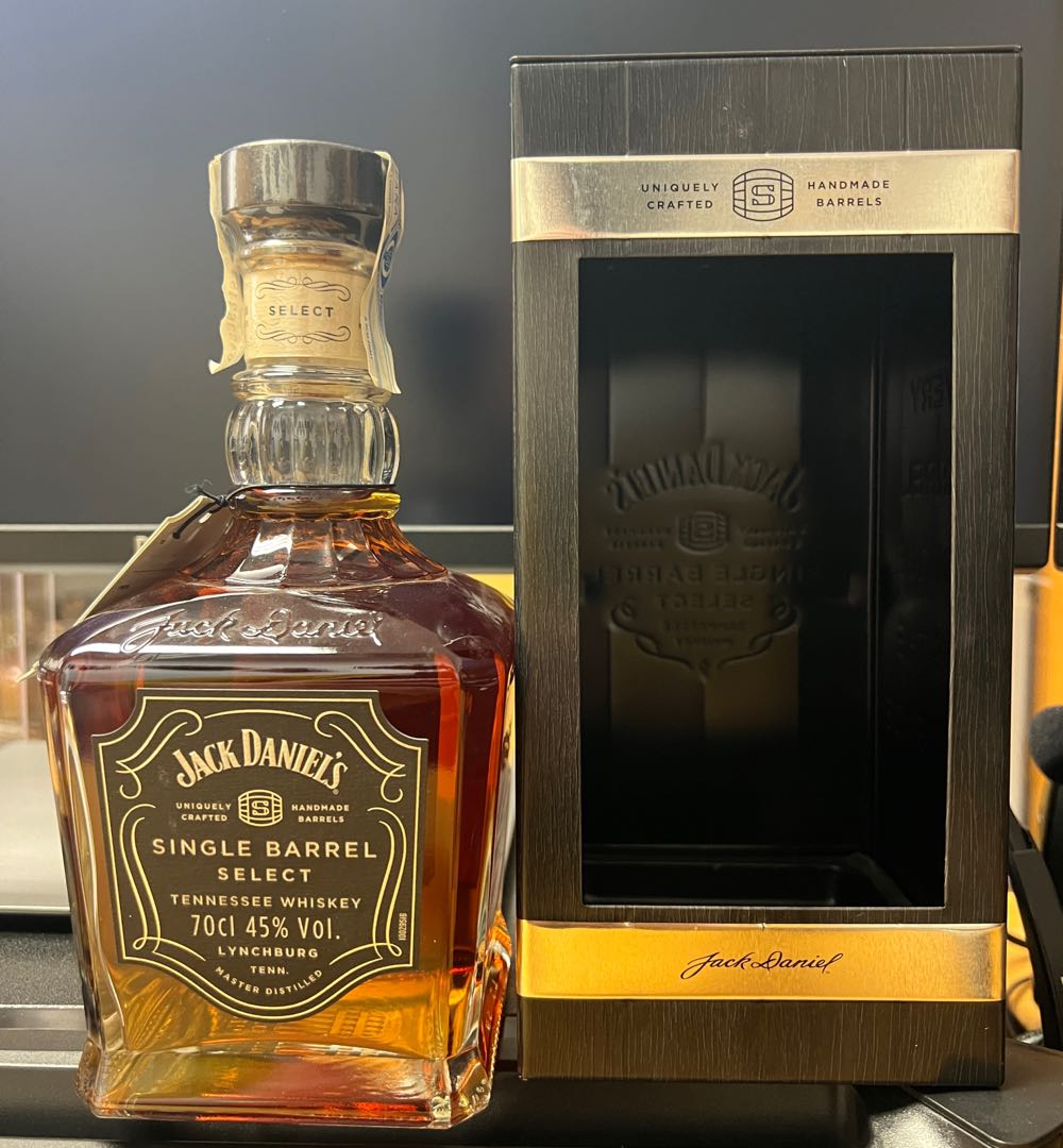 Single Barrel Metal Tin 2018 - Jack Daniel’s Distillery, Lynchburg, TN (700 mL) alcohol collectible - Main Image 2