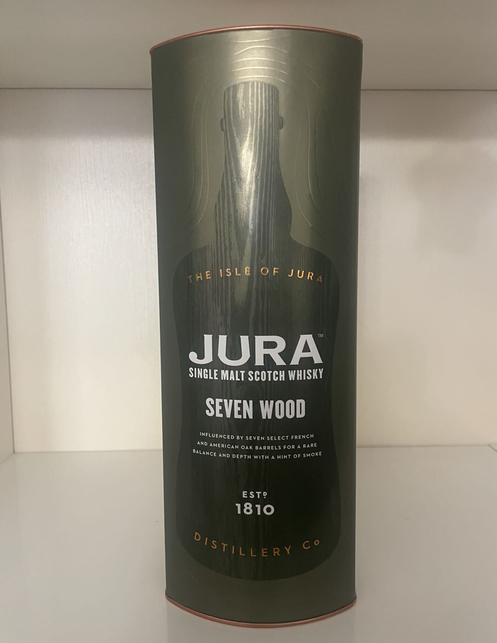 Jura Seven Wood - Jura Distillery (700 mL) alcohol collectible [Barcode 5013967012523] - Main Image 2