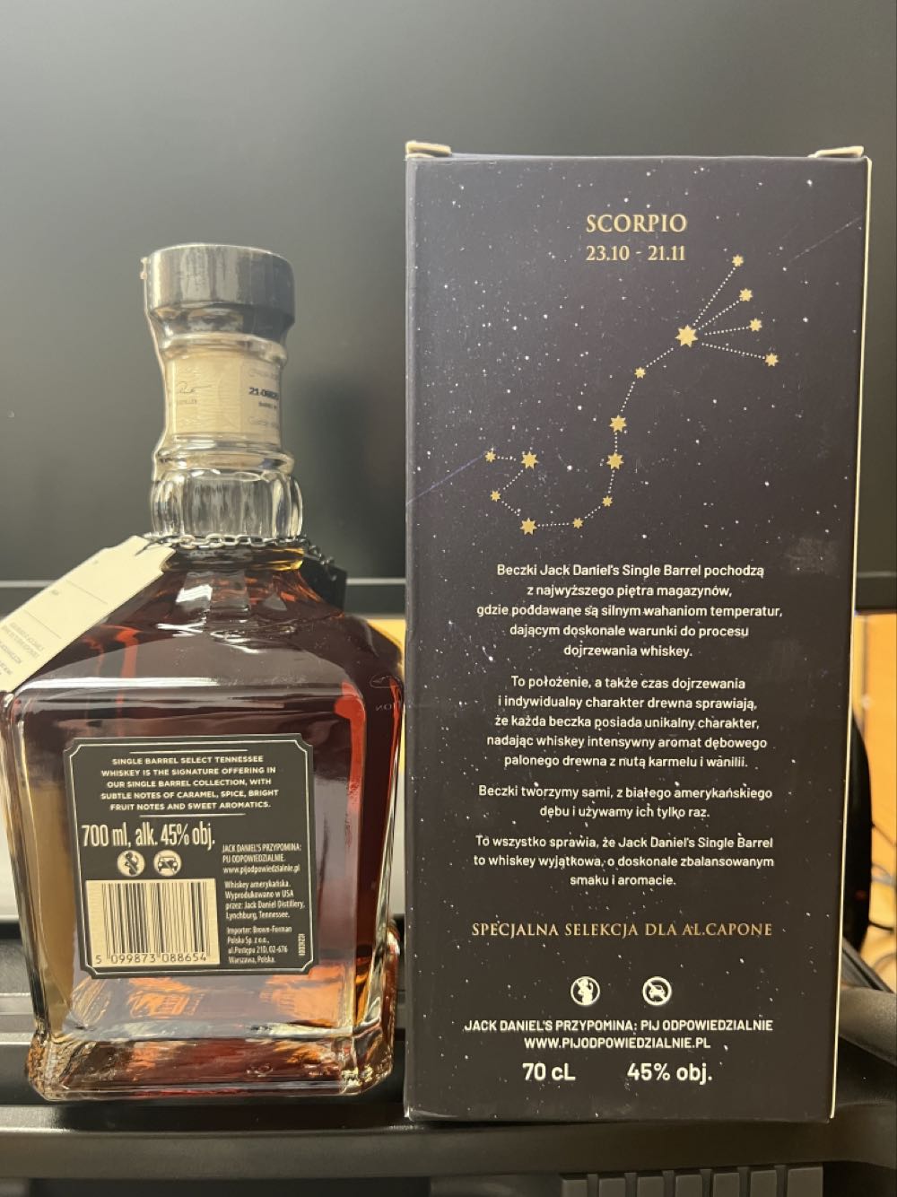 Zodiac Scorpio 2021 Poland - Jack Daniel’s Distillery, Lynchburg, TN (700 mL) alcohol collectible [Barcode 1220981454329] - Main Image 3
