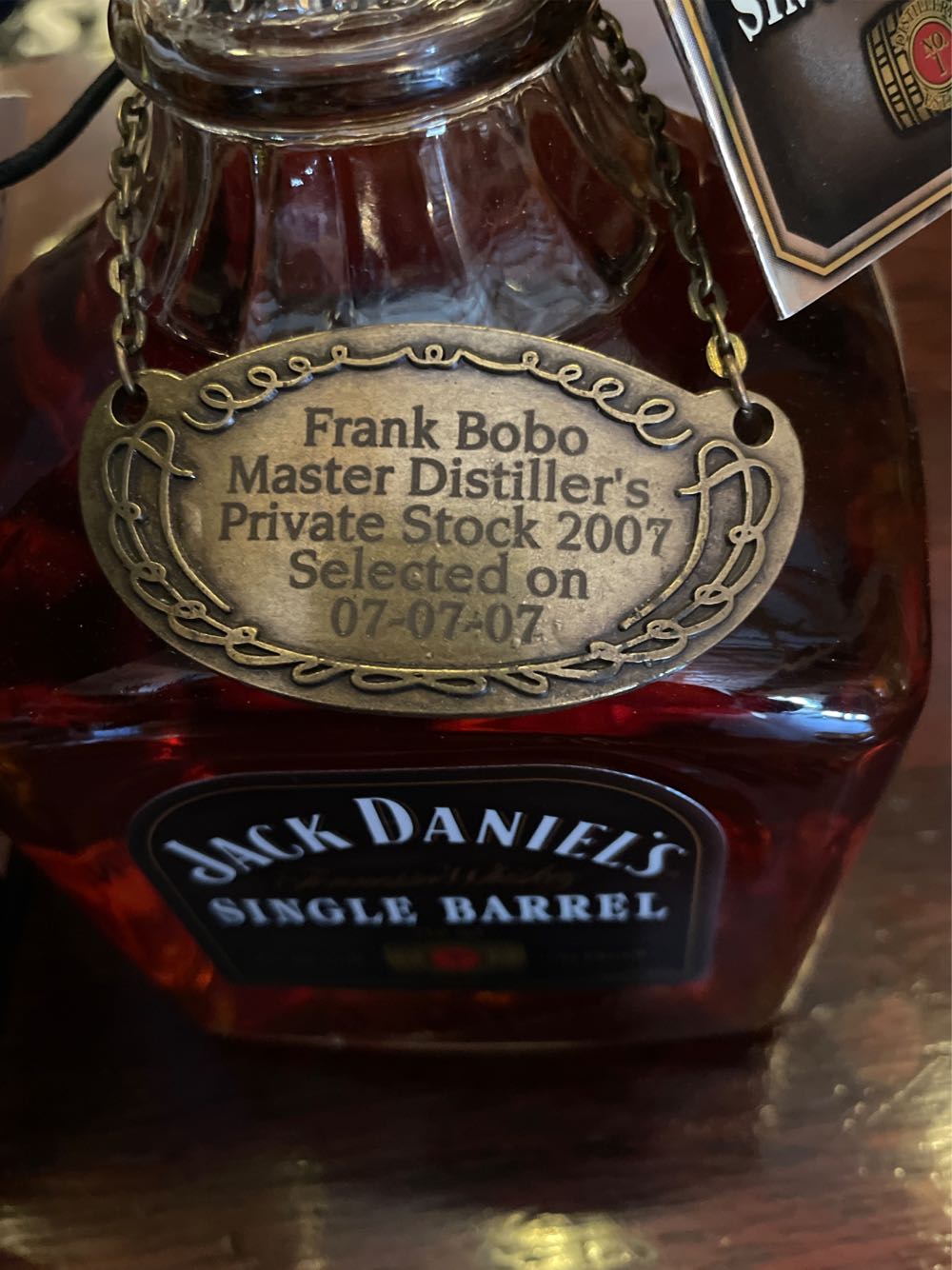 Single Barrel (2nd Gen) 2004 Tennessee Walking Horse National Headquarters - Jack Daniel‘s Distillery (750 mL) alcohol collectible [Barcode 082184087008] - Main Image 2