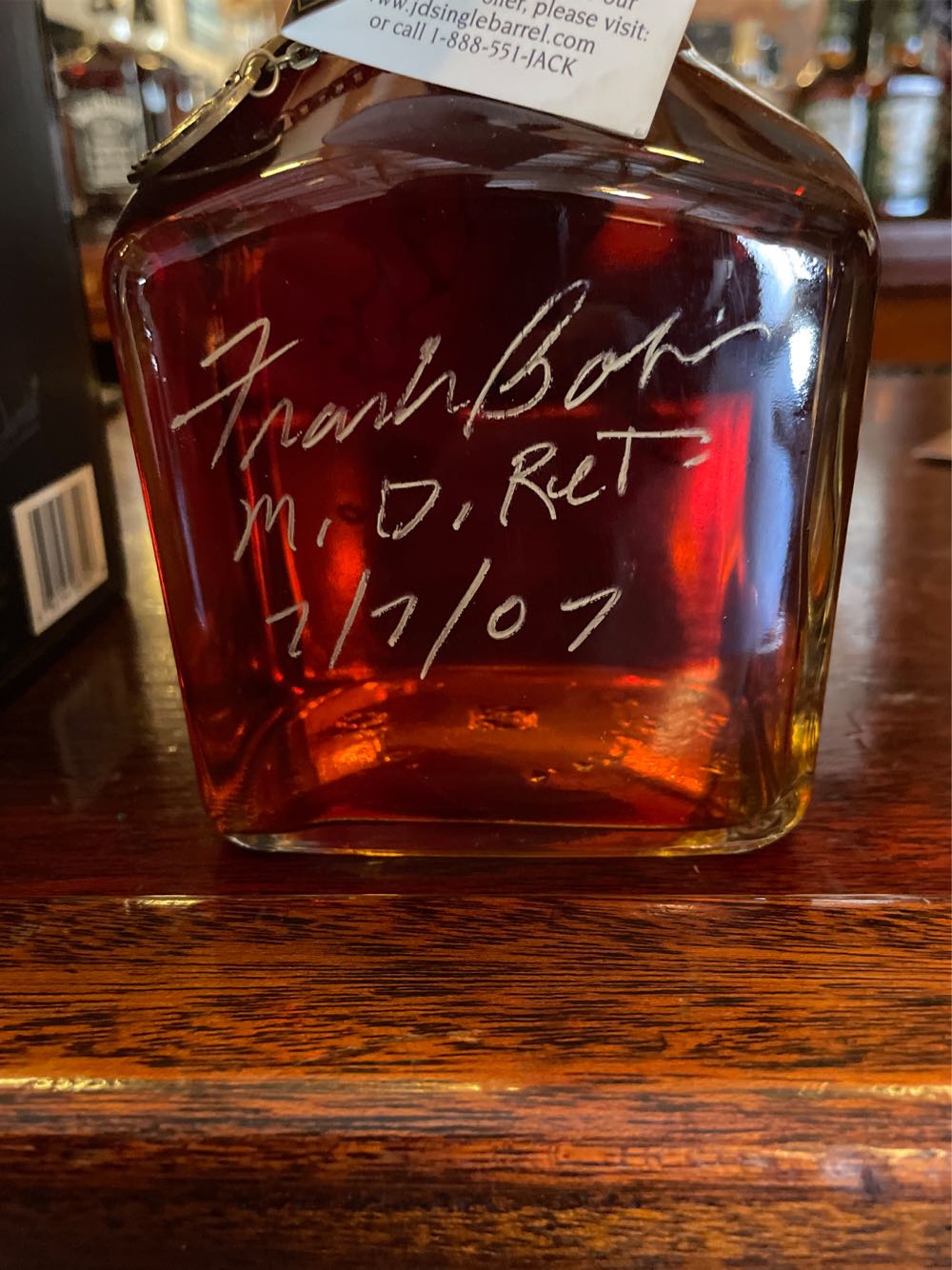 Single Barrel (2nd Gen) 2004 Tennessee Walking Horse National Headquarters - Jack Daniel‘s Distillery (750 mL) alcohol collectible [Barcode 082184087008] - Main Image 3