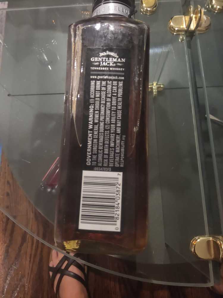 Gentleman Jack White Rabbit Bottle Shop 2017  alcohol collectible [Barcode 082184038727] - Main Image 2