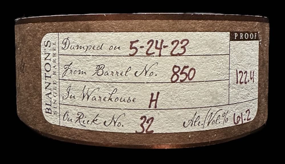 Blanton’s SFTB - Buffalo Trace Distillery (750 mL) alcohol collectible [Barcode 080244009403] - Main Image 3