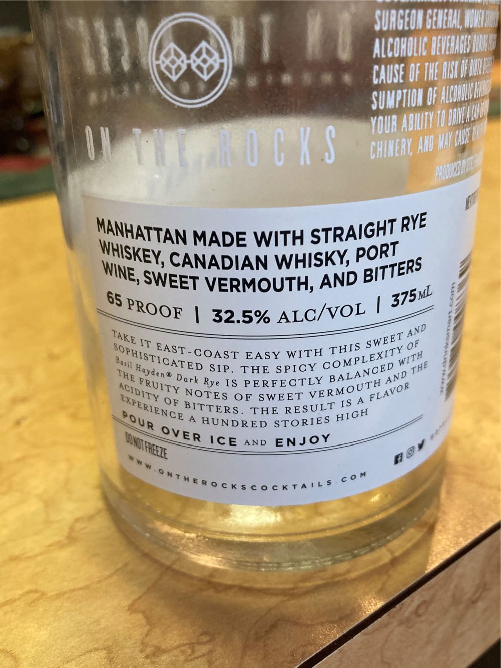 Basil Hayden Dark Rye Manhattan - On The Rocks Premium Cocktails (375 mL) alcohol collectible [Barcode 855880008369] - Main Image 2