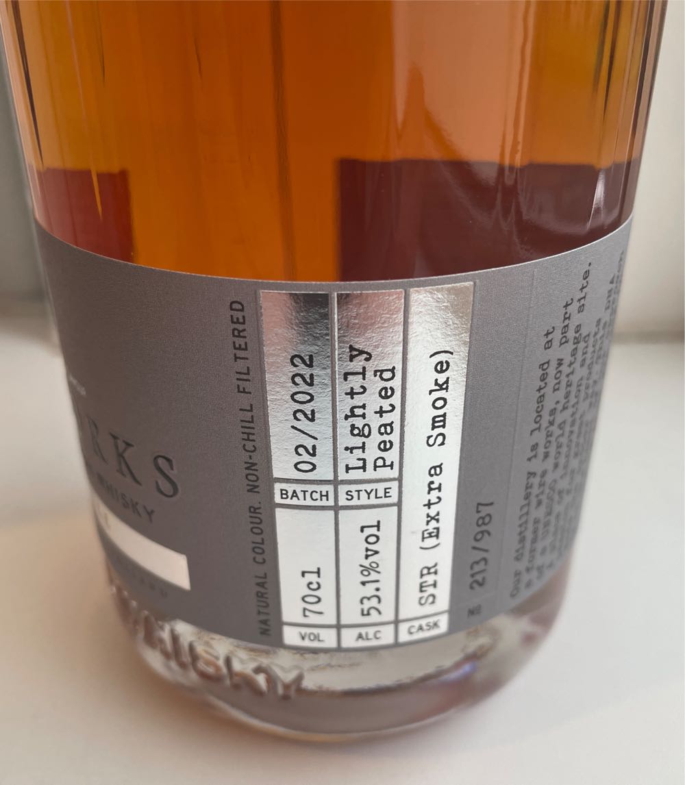 WIRE WORKS OVER SMOKE - WHITE PEAKS (700 mL) alcohol collectible [Barcode 5060593480158] - Main Image 3