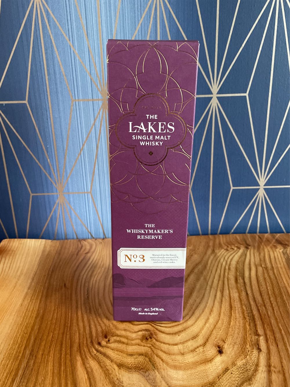 Lakes Reserve No.3 - The Lakes Distillery (700 mL) alcohol collectible [Barcode 5060307843415] - Main Image 2