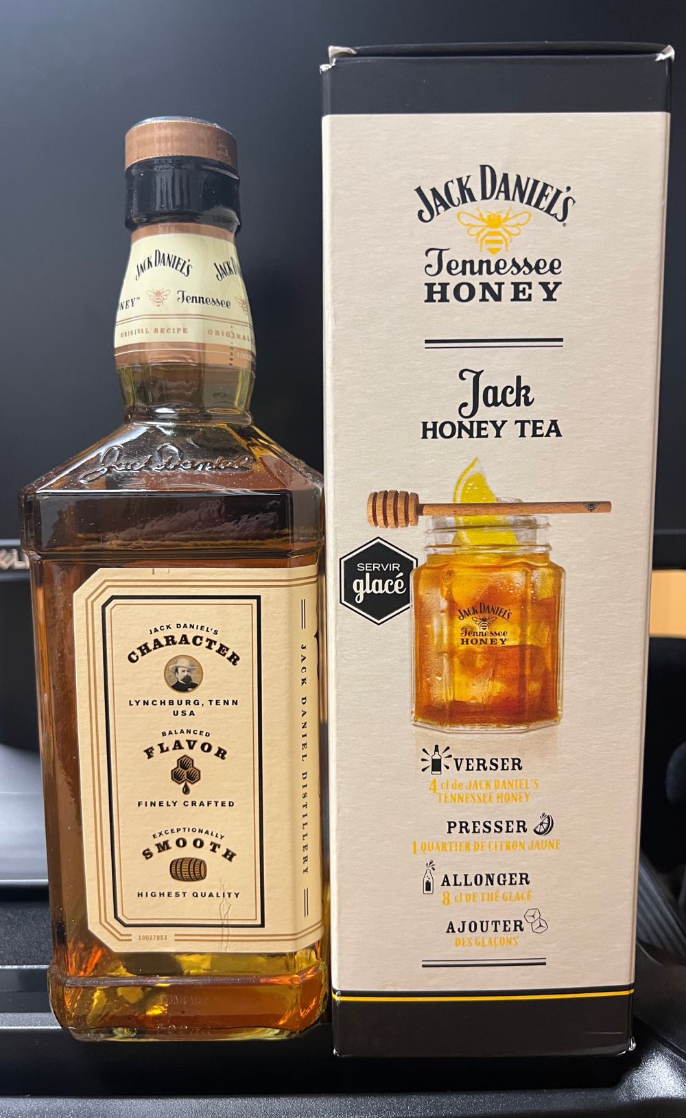 Honey France 2021 - Jack Daniel’s Distillery, Lynchburg, TN (700 mL) alcohol collectible [Barcode 5099873216422] - Main Image 2