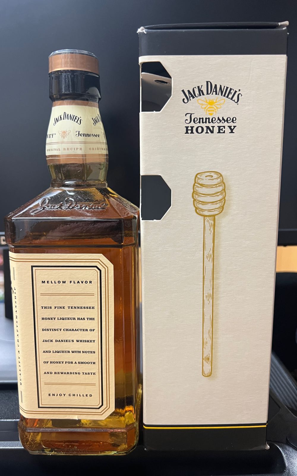 Honey France 2021 - Jack Daniel’s Distillery, Lynchburg, TN (700 mL) alcohol collectible [Barcode 5099873216422] - Main Image 4