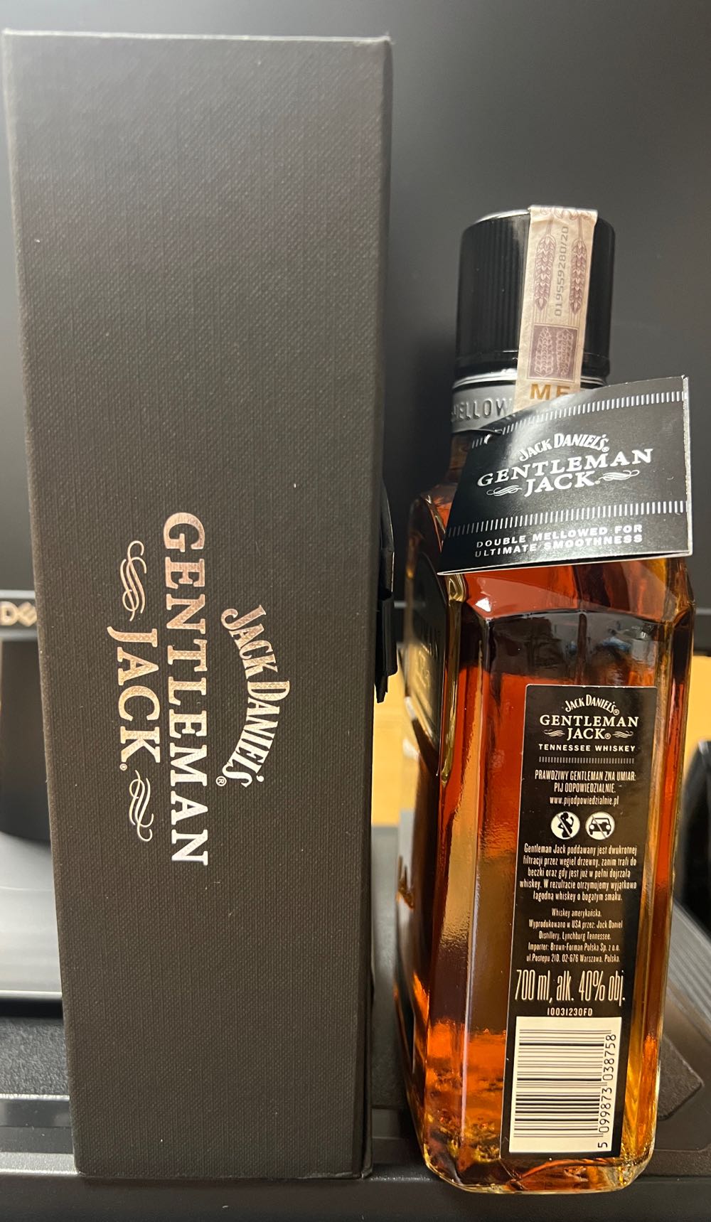 GJ France Black Box 2020 - Jack Daniel’s Distillery, Lynchburg, TN (700 mL) alcohol collectible [Barcode 5099873038758] - Main Image 3