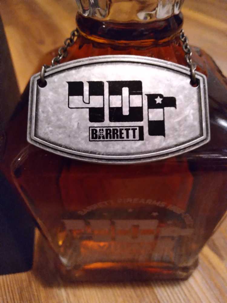 Barrett 40 year anniversary  - Jack Daniel Distillery (750 mL) alcohol collectible - Main Image 2