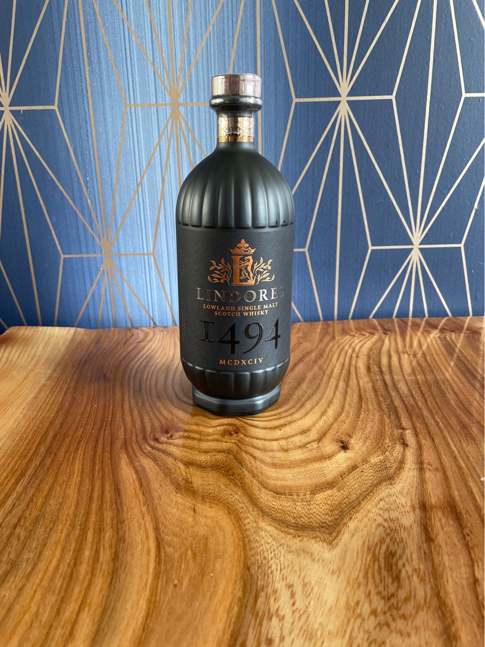 LINDORES 1494 INAUGRAL MEMBERS - LINDORES ABBEY (700 mL) alcohol collectible - Main Image 3